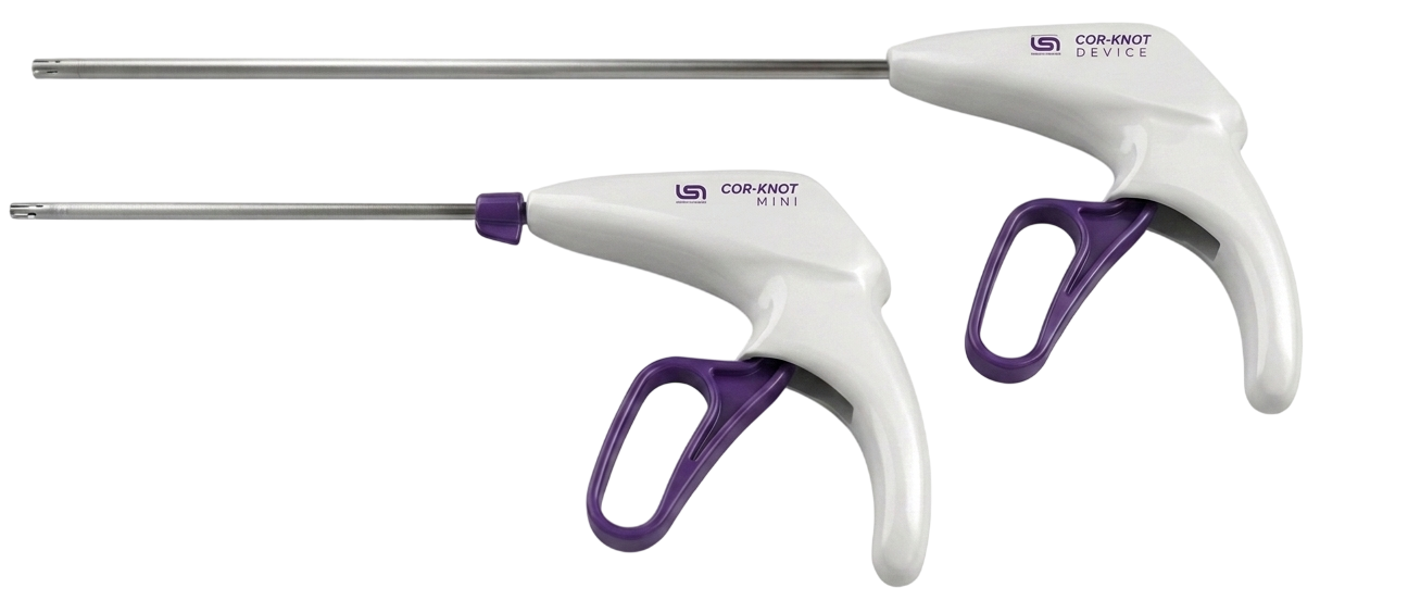 Dispositivo quirúrgico COR-KNOT y COR-KNOT MINI para fijación automatizada de suturas con sujetadores de titanio en cirugías cardiovasculares.